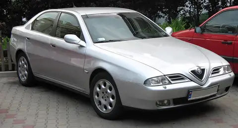 Alfa Romeo 166