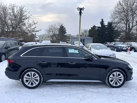 Audi A4 (B9)