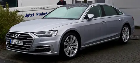 Audi A8 (D5)