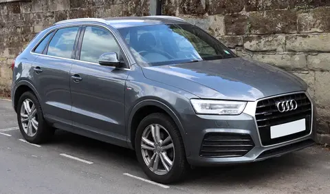 Audi Q3 (8U)