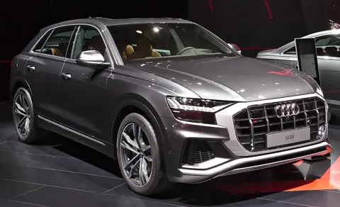 Audi Q8 (4M)