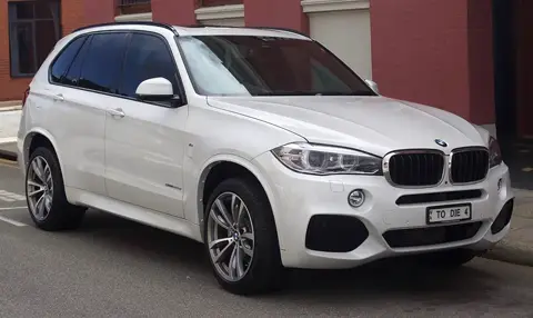 BMW X5 (F15)