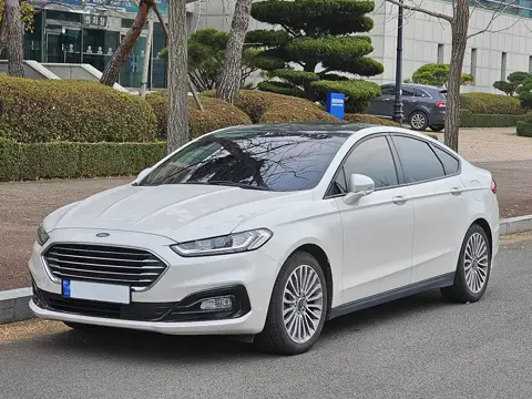 Ford Mondeo 5