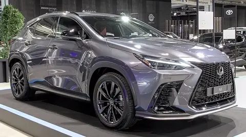 Lexus NX II