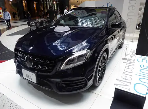 Mercedes-Benz GLA (X156)