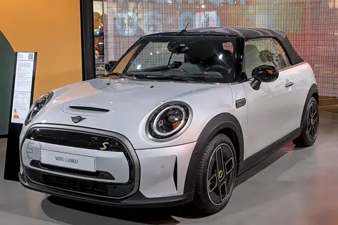 Mini Cabriolet (F57)