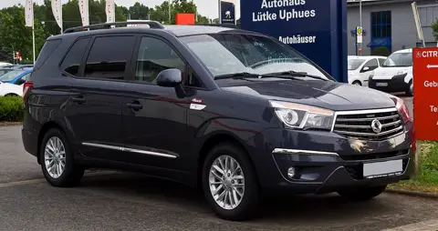 SsangYong Rodius II