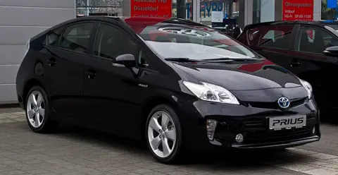 Toyota Prius Rechargeable (III)