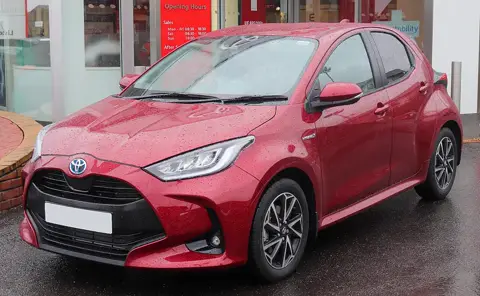 Toyota Yaris IV