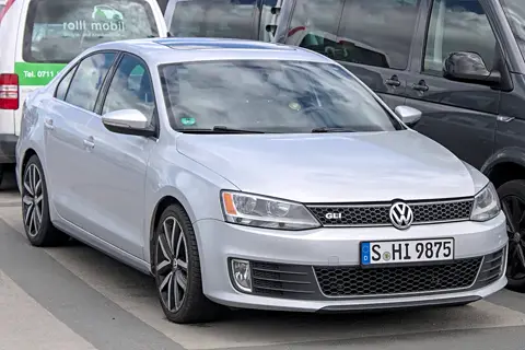 Volkswagen Jetta VI
