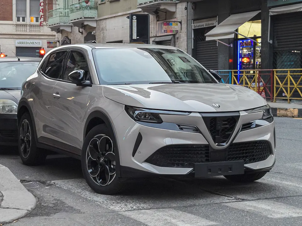 Alfa Romeo Junior