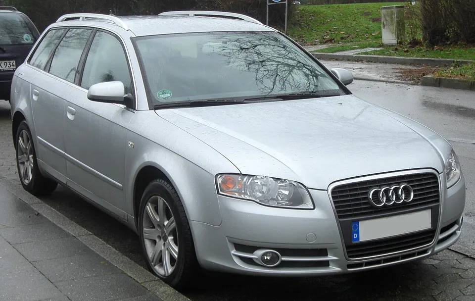 Audi A4 (B7)