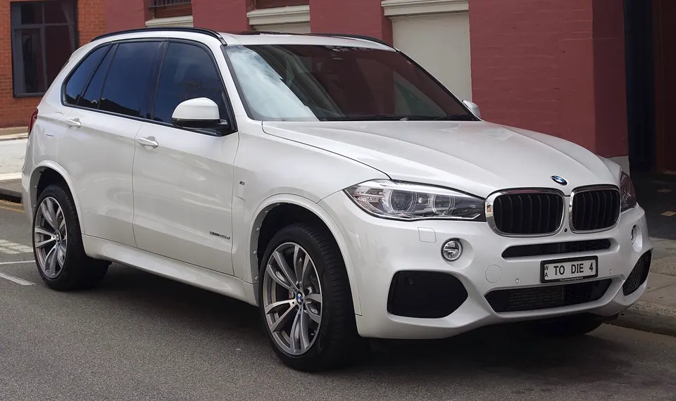 BMW X5 (F15)