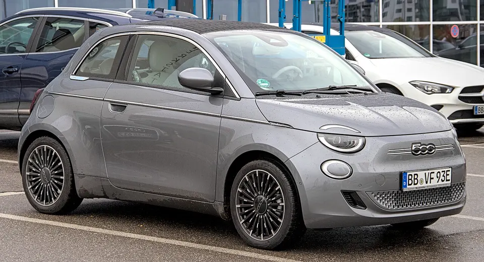 Fiat 500 (2020, électrique et hybride)