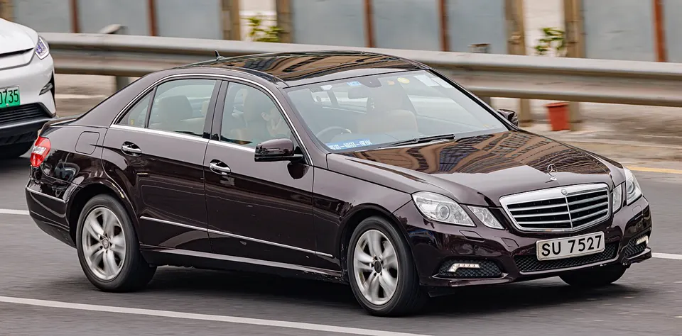 Mercedes-Benz Classe E (W212, S212, C207, A207)