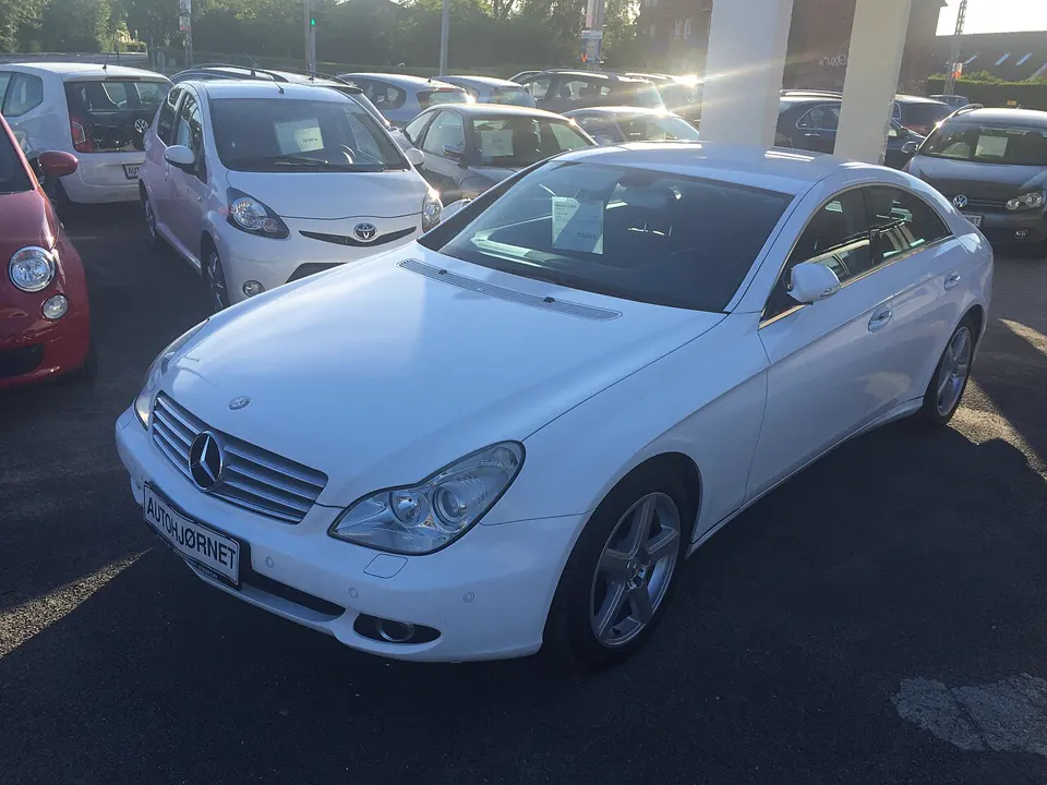 Mercedes-Benz CLS (C219)