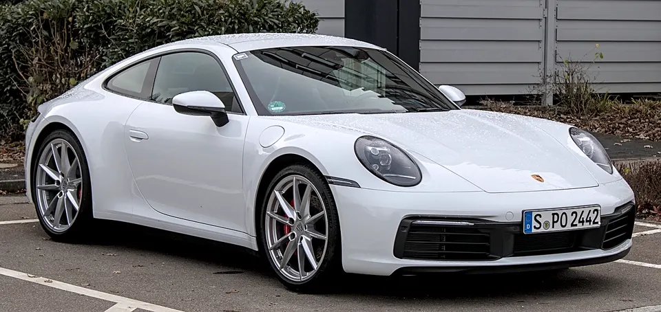 Porsche 911 (992)
