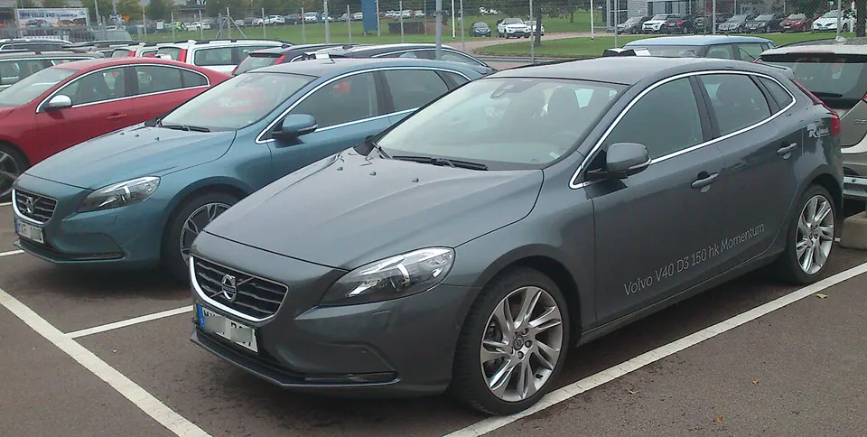 Volvo V40 (2e génération) et V40 Cross Country