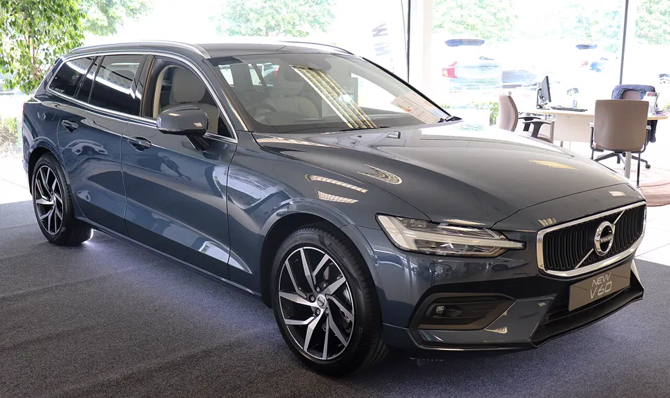 Volvo V60 (2e génération) et V60 Cross Country